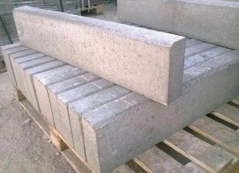 Бордюры, произведенные из бетона Бордюры, произведенные из бетона