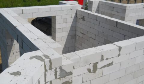 Кладка наружных стен в два блока Кладка наружных стен в два блока