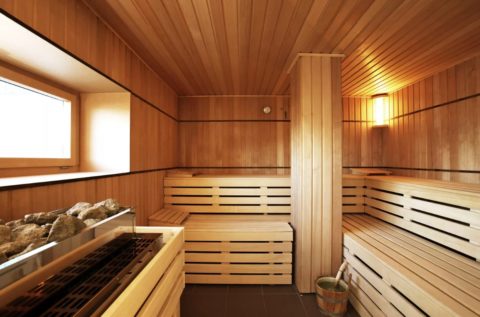 Обшивка из вагонки в парилке