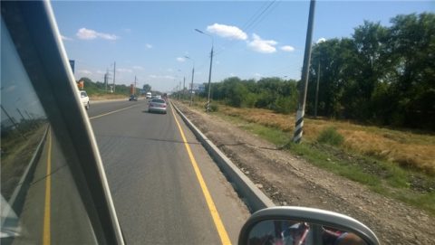 Ограждение дороги бортовым камнем Ограждение дороги бортовым камнем