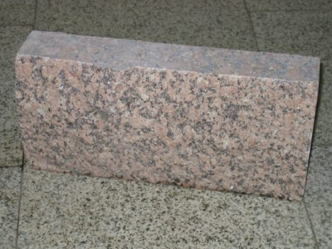 Современная гранитная брусчатка Современная гранитная брусчатка