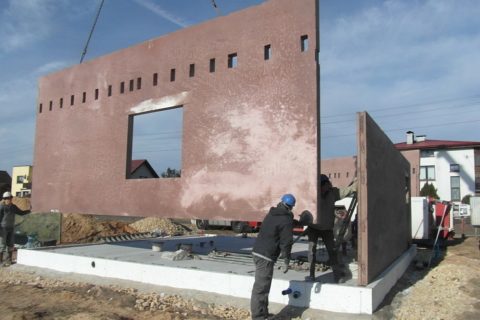 Строительство дома из керамзитобетонных панелей Строительство дома из керамзитобетонных панелей